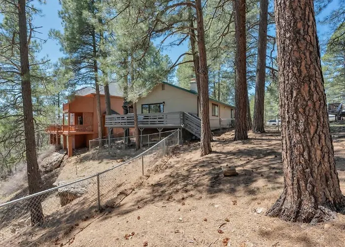 Сasa de vacaciones The Squirrel's Nest Flagstaff Mountainaire
